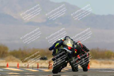 media/Apr-17-2022-CVMA (Sun) [[f474cfa795]]/Race 9 Supersport Shootout/